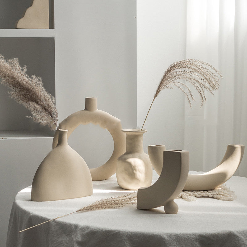 Minimalist Ceramic Decorative Vase