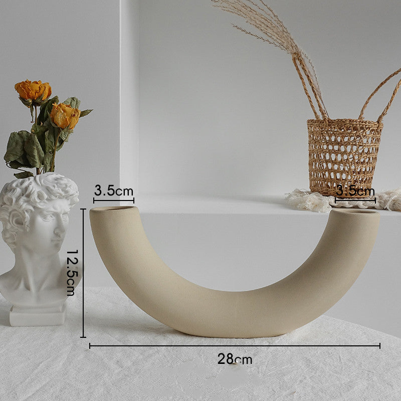 Minimalist Ceramic Decorative Vase